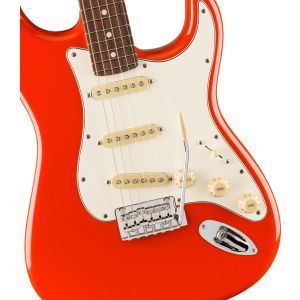 Fender Player II Stratocaster Coral Red