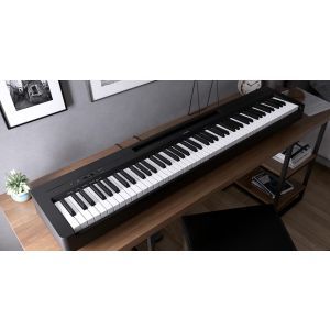 Yamaha P-143